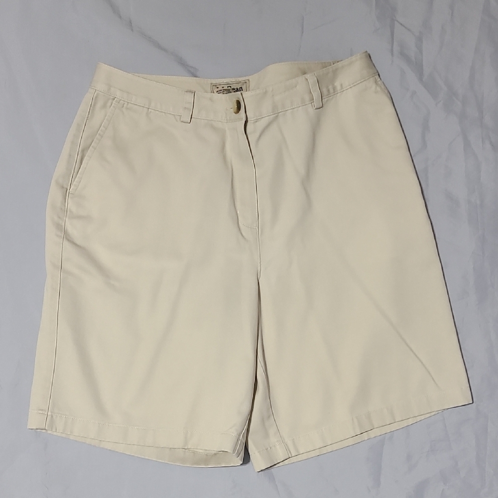 L.L. Bean Khaki Shorts Womens‎ Size 12 Reg 100% Cotton EUC